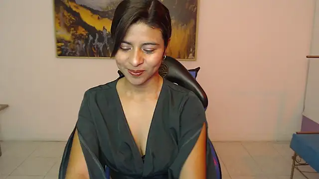 Lady isabella  online show from 05-06-26, 01:15