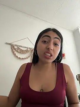 Snapshot of Lily_Rush chatting on 07-12-26, 10:21 Lily Rush online show from 07-12-26, 10:21