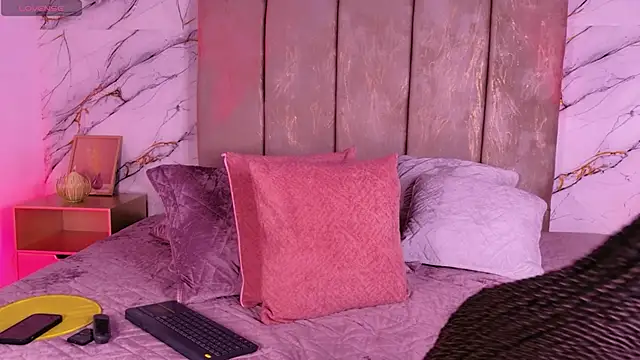 KaylaKnowles Pv online show from 05-14-26, 08:50