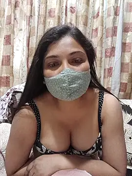 Alinna00 online show from 04-23-26, 12:11