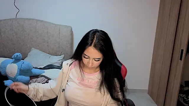 Malory Tay11 online show from 05-12-26, 10:38