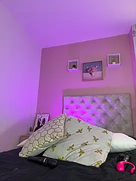 caro lovings online show from 06-19-26, 03:34