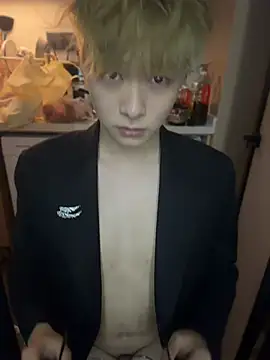 Snapshot of kakadan chatting on 06-23-26, 02:04 kakadan online show from 06-23-26, 02:04