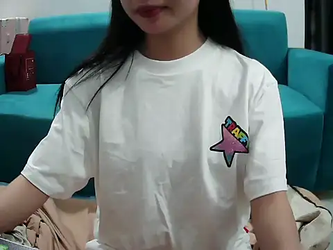 Snapshot of July_Sexy09 chatting on 04-19-26, 03:57 July Sexy09 online show from 04-19-26, 03:57