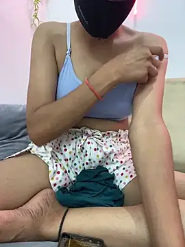 missnaina1 online show from 06-13-26, 06:17