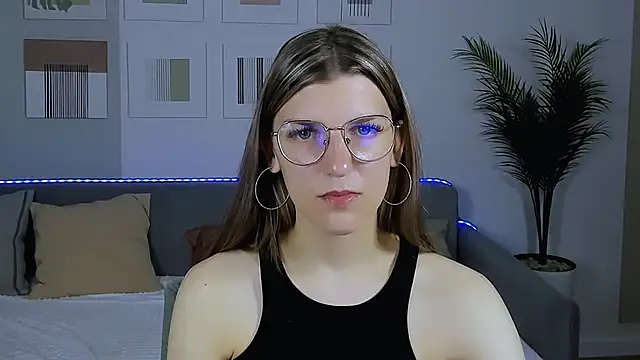 AnnaThorne online show from 05-24-26, 04:34