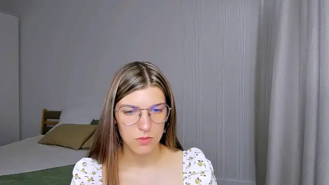 AnnaThorne online show from 05-20-26, 03:25