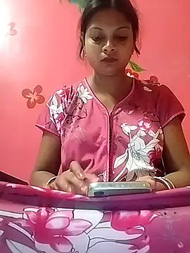 Snapshot of Simupaul001 chatting on 05-18-26, 10:47 Simupaul001 online show from 05-18-26, 10:47