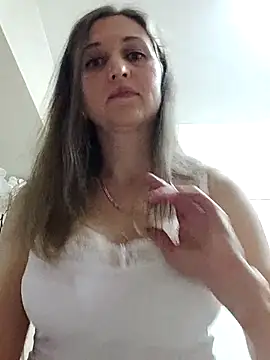 irresistibelle online show from 04-23-26, 10:11