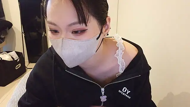 HoodingAlar online show from 05-12-26, 07:38