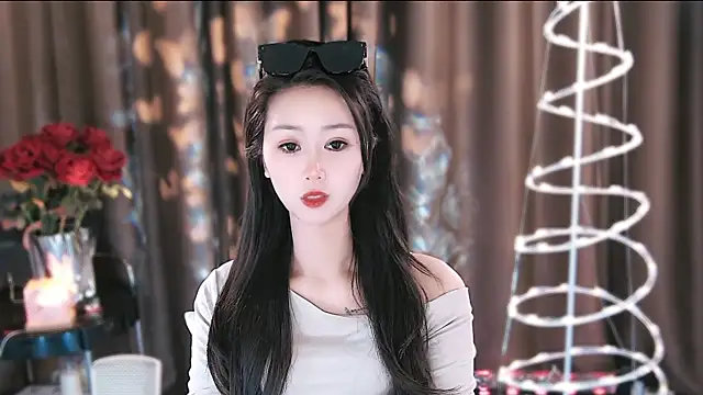 jiaxi-1686 online show from 05-06-26, 12:31