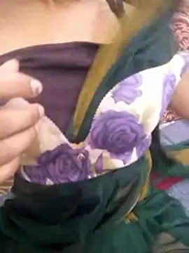 Kamini rani online show from 04-21-26, 01:42