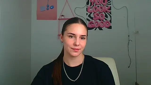 Kyara ra online show from 06-18-26, 09:36