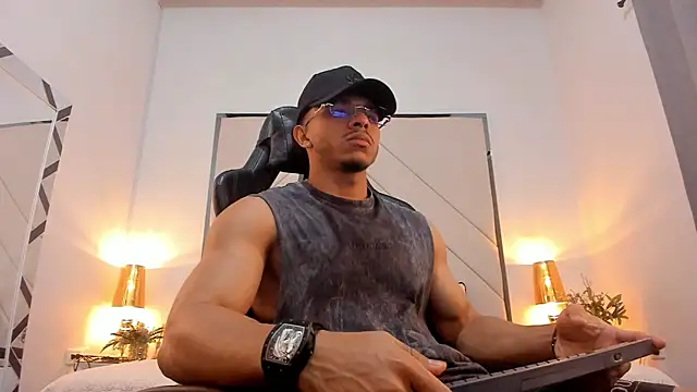 Snapshot of Jayden_VanceJS chatting on 06-24-26, 05:28 Jayden VanceJS online show from 06-24-26, 05:28