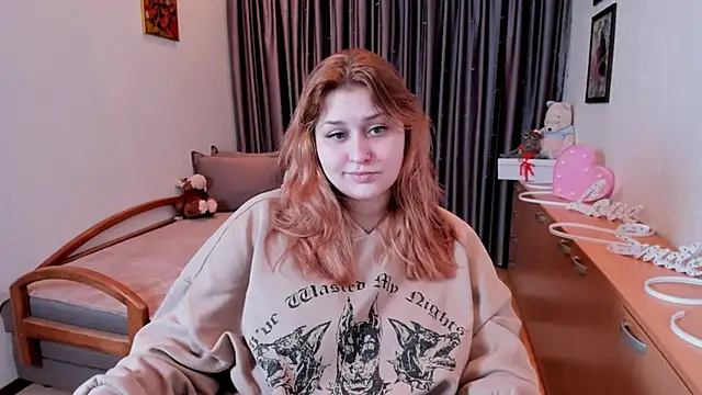 NoraLiin online show from 04-23-26, 06:42