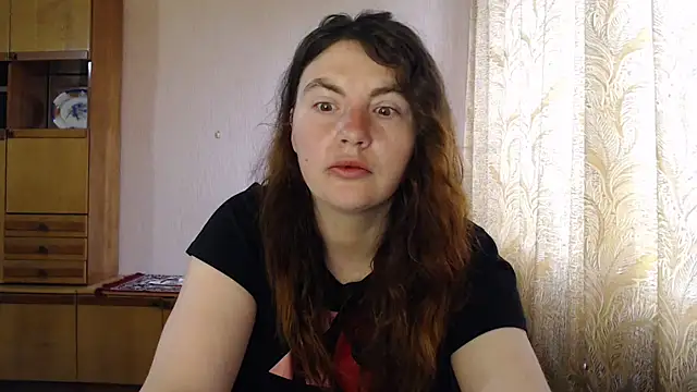 AlinaxJames online show from 04-18-26, 05:54