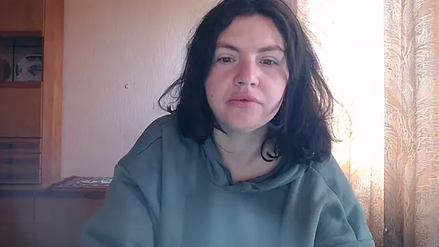 AlinaxJames online show from 05-12-26, 08:10