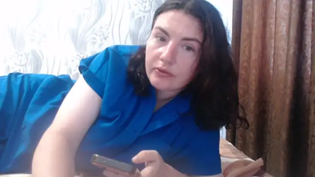 Snapshot of AlinaxJames chatting on 07-03-26, 08:32 AlinaxJames online show from 07-03-26, 08:32