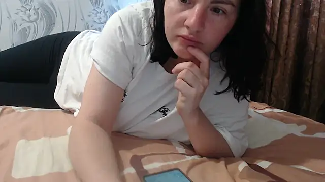 AlinaxJames online show from 05-17-26, 08:25