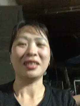 -Hanna  online show from 04-17-26, 02:42