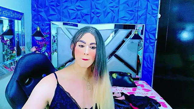 Nicolle Morrisx online show from 05-07-26, 06:44
