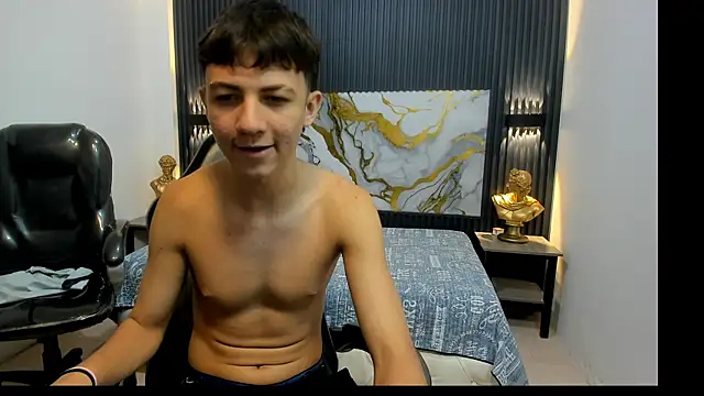 Marcello Vega online show from 05-19-26, 04:03