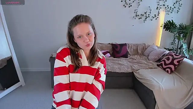 French Fry online show from 04-22-26, 12:45