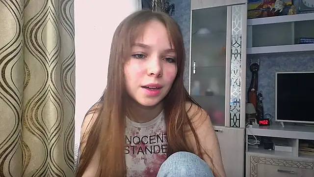 Snapshot of Princess_Mira chatting on 05-30-26, 09:04 Princess Mira online show from 05-30-26, 09:04