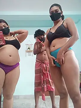 Loving Naughtycouple online show from 05-24-26, 01:49