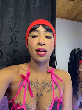 Snapshot of Zaabrina_20 chatting on 07-01-26, 01:28 Zaabrina 20 online show from 07-01-26, 01:28