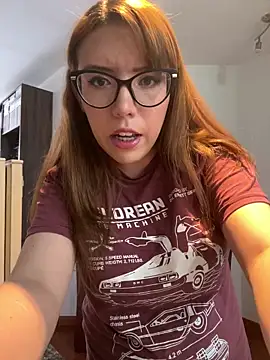 AliceMtz online show from 04-18-26, 07:07