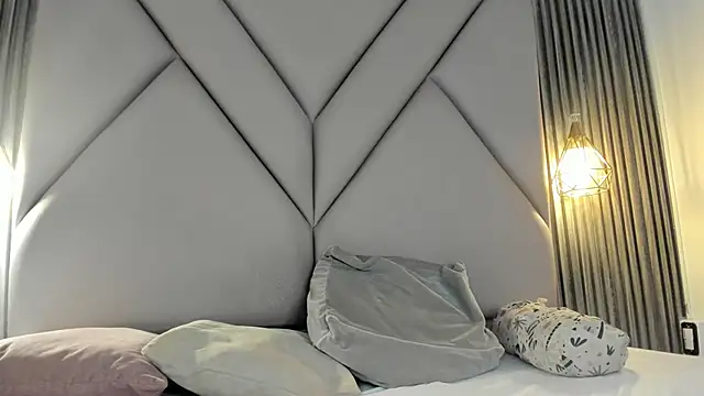 lolabunnysc online show from 05-29-26, 12:11
