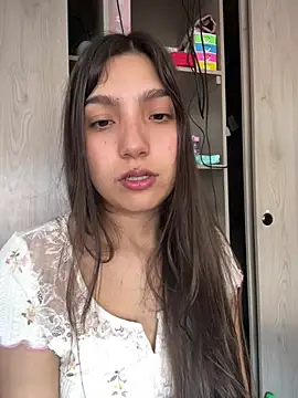 Soffy 20 online show from 06-25-26, 05:29