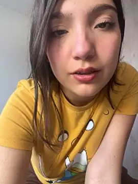 Soffy 20 online show from 04-22-26, 03:41