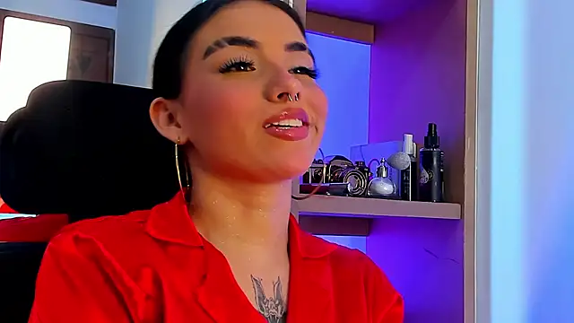 isabella hv online show from 05-28-26, 06:25