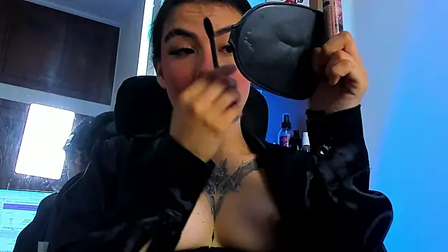 Snapshot of isabella_hv chatting on 06-22-26, 07:00 isabella hv online show from 06-22-26, 07:00