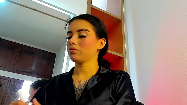 isabella hv online show from 05-29-26, 06:25
