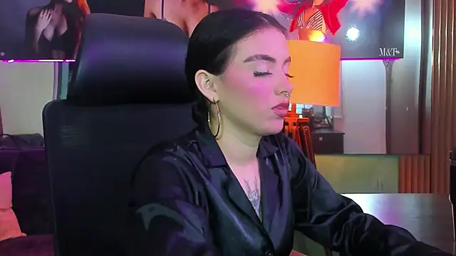 isabella hv online show from 06-04-26, 07:40