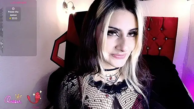 aliceinflames online show from 05-12-26, 10:16