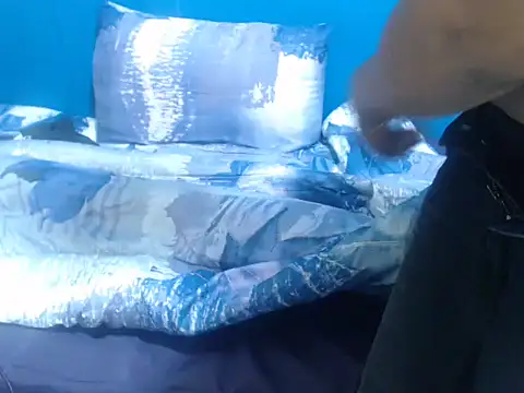 SexySlimBabeX online show from 04-18-26, 01:52