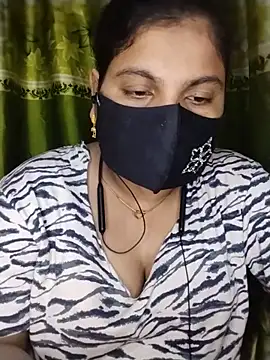 Snapshot of Sila_Vabi9 chatting on 05-22-26, 01:53 Sila Vabi9 online show from 05-22-26, 01:53