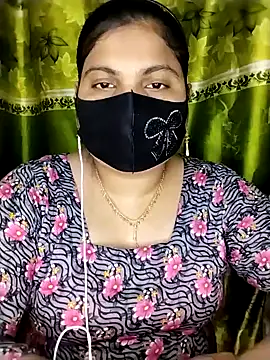 Snapshot of Sila_Vabi9 chatting on 04-22-26, 11:28 Sila Vabi9 online show from 04-22-26, 11:28