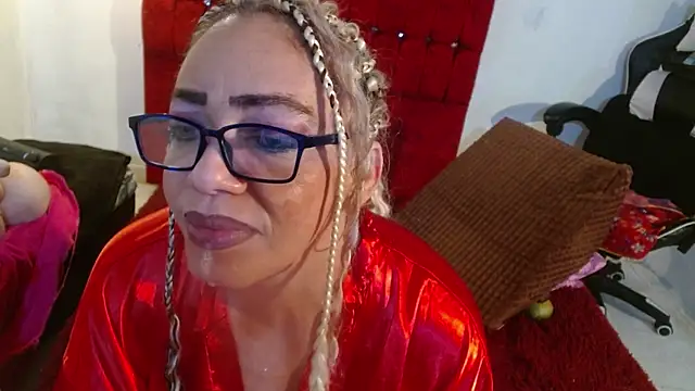 Sweet-Mommy-Milf online show from 06-10-26, 02:46