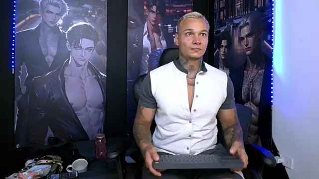 Snapshot of damian_becker chatting on 07-05-26, 11:33 damian becker online show from 07-05-26, 11:33