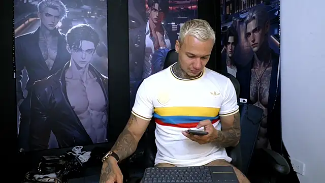 Snapshot of damian_becker chatting on 06-27-26, 10:49 damian becker online show from 06-27-26, 10:49