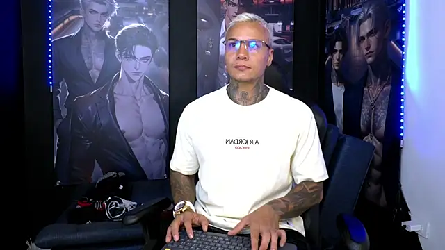 Snapshot of damian_becker chatting on 06-24-26, 11:57 damian becker online show from 06-24-26, 11:57