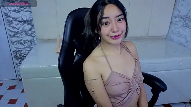 Little Samy v online show from 05-31-26, 01:39