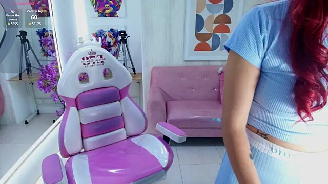 Sofi monroeee online show from 06-16-26, 07:47