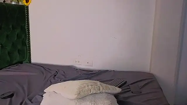 Zayn Moretti online show from 06-26-26, 05:24