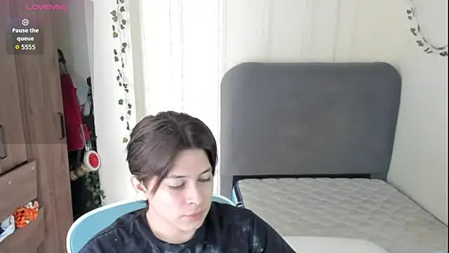 Felixzyn online show from 04-30-26, 06:59